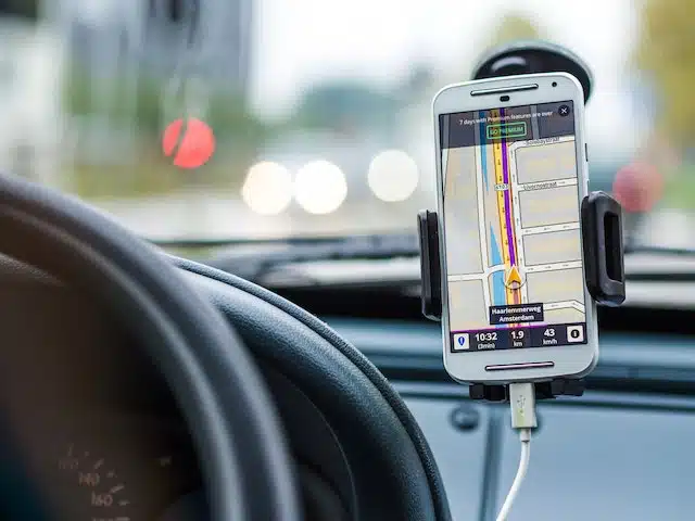 A phone uses GPS to record trips on an ATO compliant app for claiming car expenses for business A
