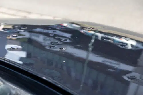 This car doesn't have a car hail protector.