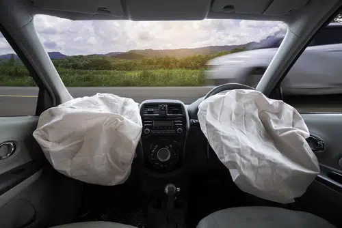 windscreen damage causes airbags to not work properly