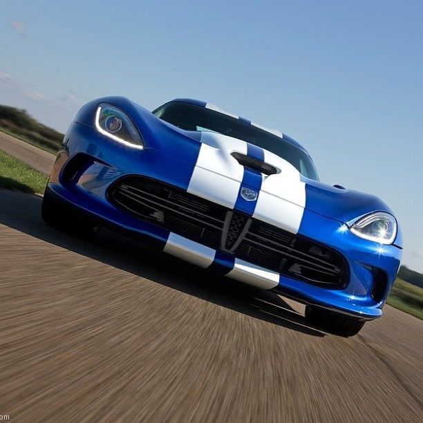 Dodge Viper blue with white stripe