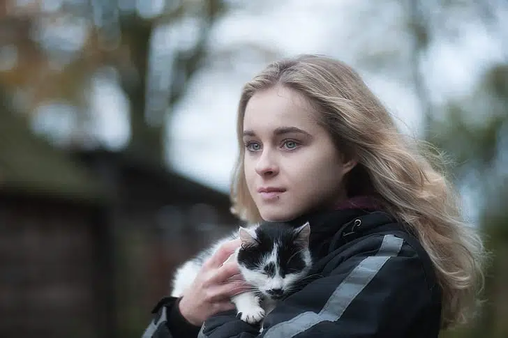 teenager pet-sits for neighbour and helps offset pet care costs