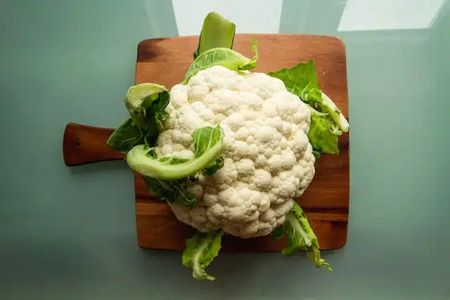 Cauliflower can be used in DIY dog dishes.