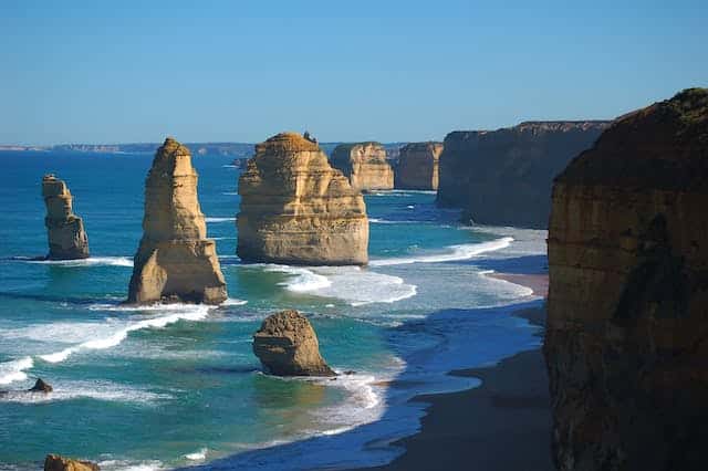 Embark on The Great Easter Road Trip and discover the magnificent Twelve Apostles.